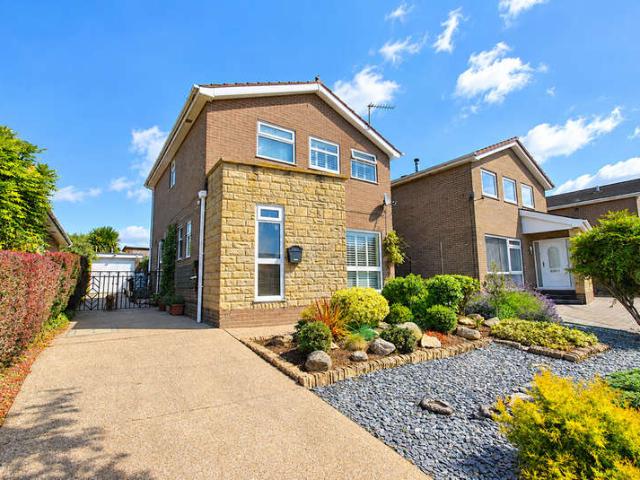3 Bedroom Detached House