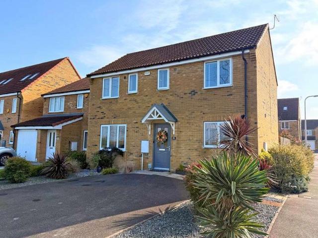 3 Bedroom Detached House
