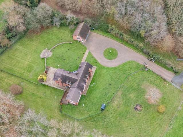 3 Bedroom Detached House