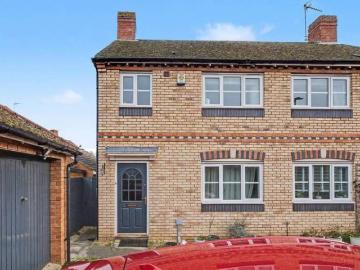 3 Bedroom Detached House