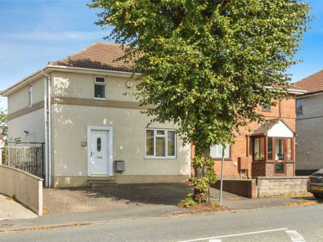 3 Bedroom Detached House