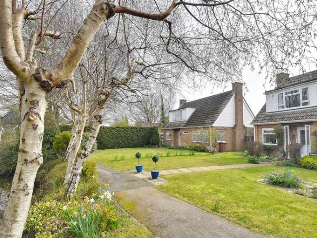 3 Bedroom Detached House
