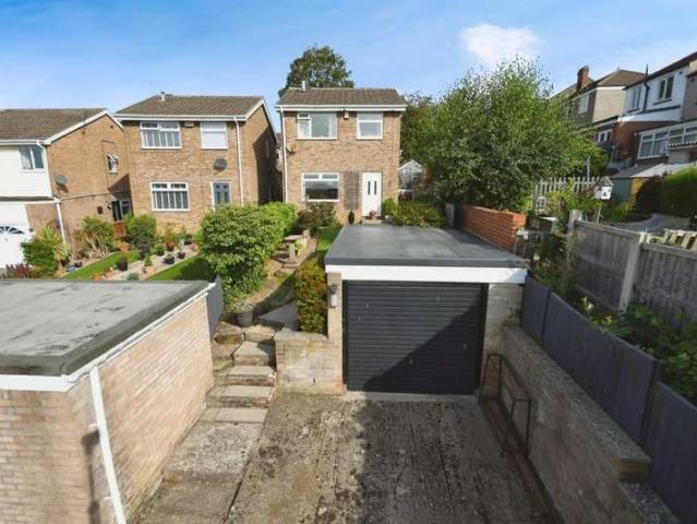 3 Bedroom Detached House