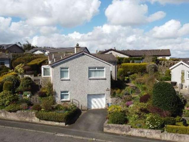 3 Bedroom Detached House