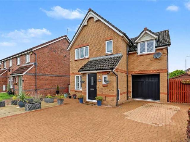 3 Bedroom Detached House