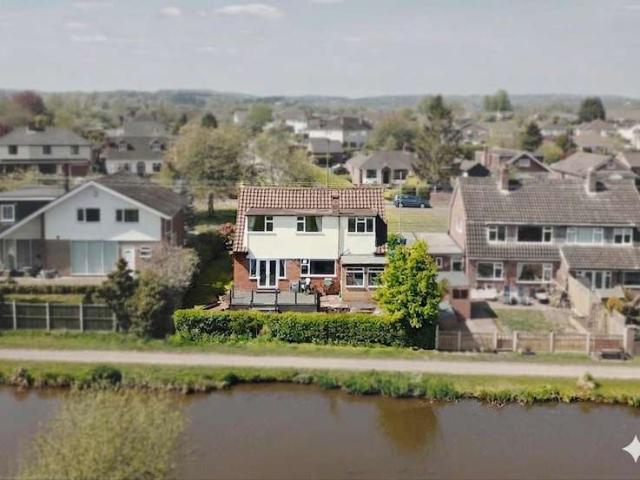 3 Bedroom Detached House