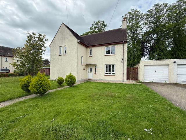 3 Bedroom Detached House