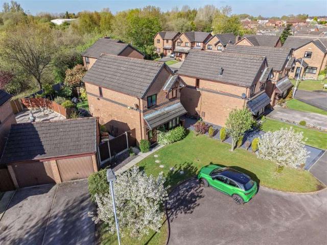 3 Bedroom Detached House