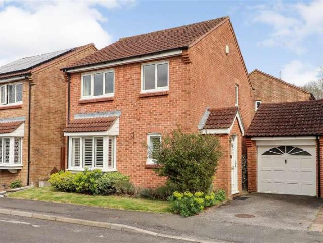 3 Bedroom Detached House