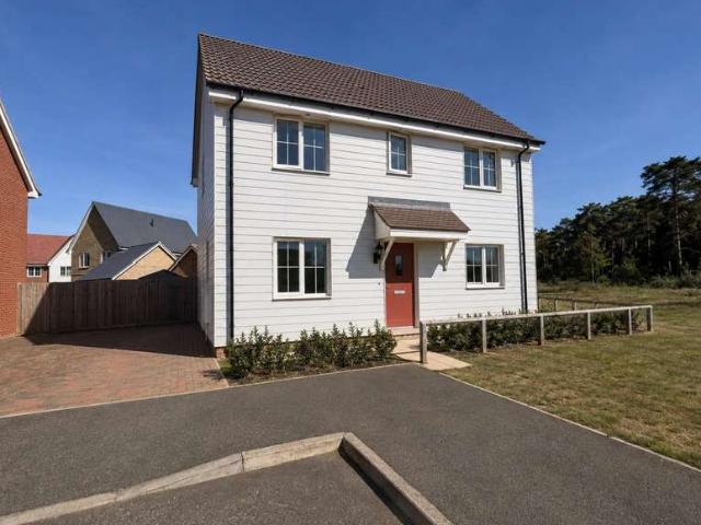 3 Bedroom Detached House