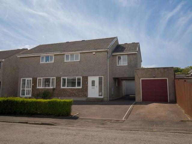 3 Bedroom Detached House