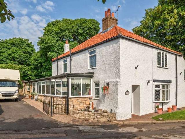 3 Bedroom Detached House
