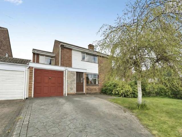 3 Bedroom Detached House