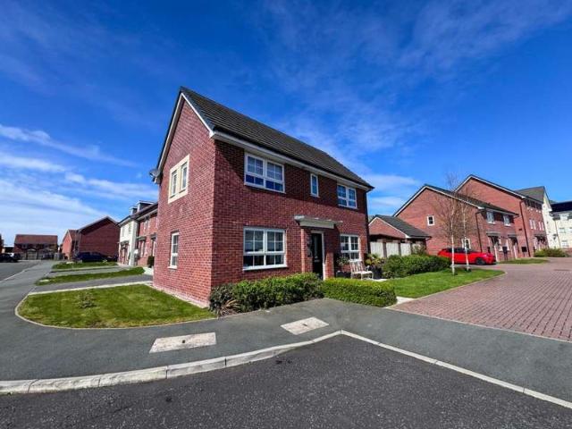 3 Bedroom Detached House