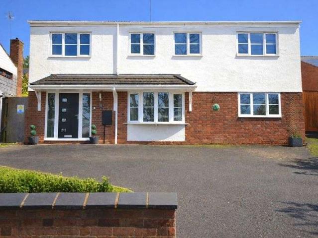 3 Bedroom Detached House