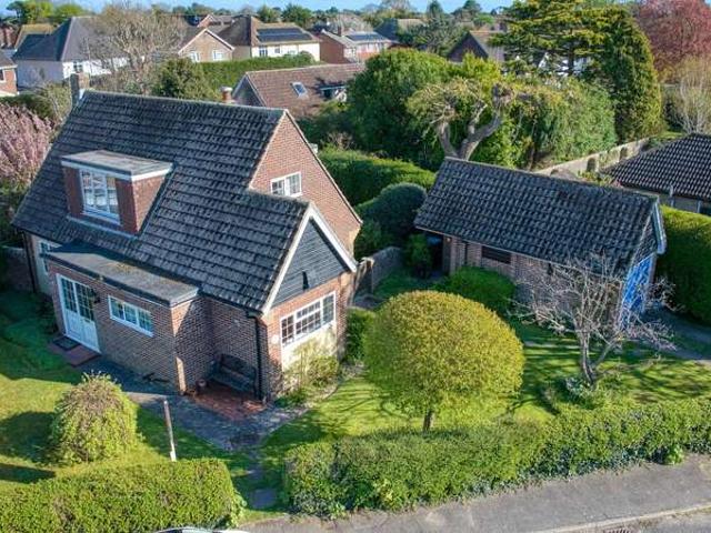 3 Bedroom Detached House