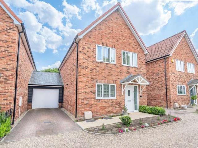 3 Bedroom Detached House