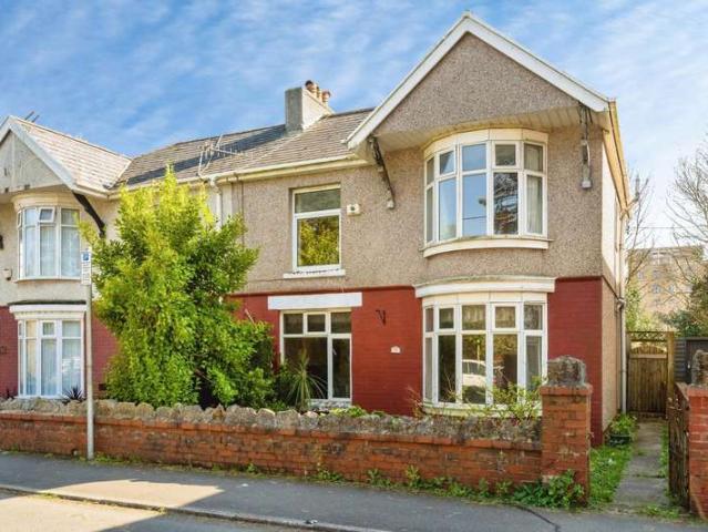 3 Bedroom Detached House