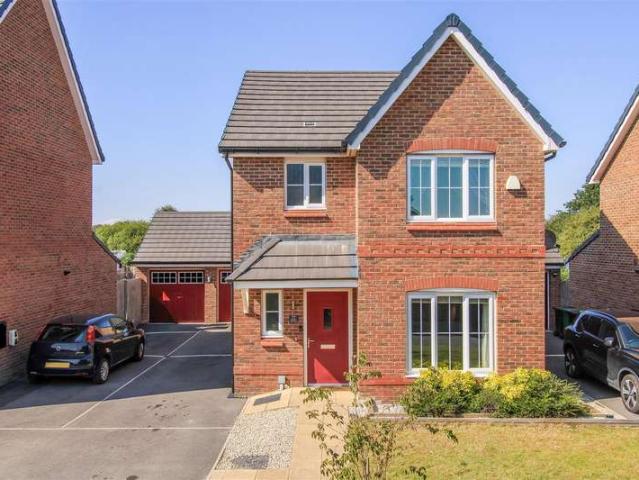 3 Bedroom Detached House