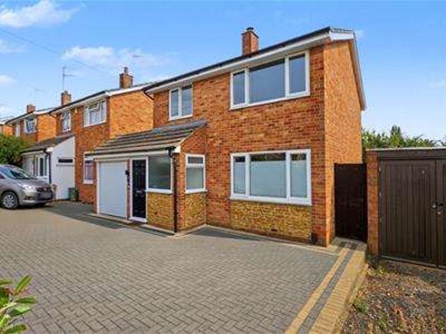3 Bedroom Detached House