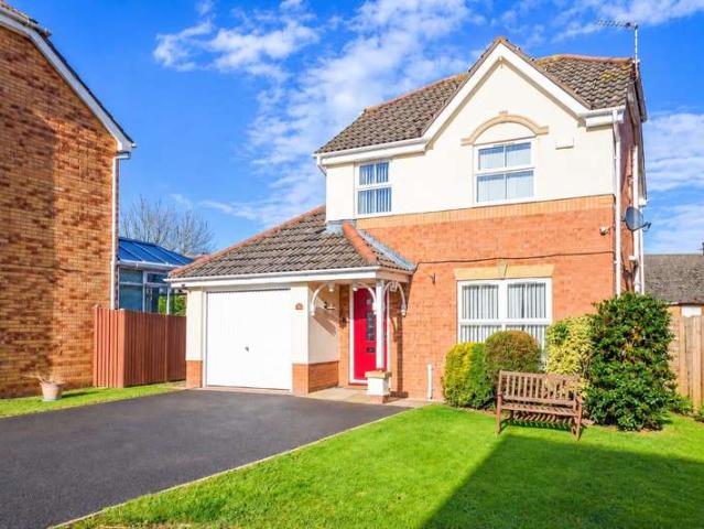 3 Bedroom Detached House