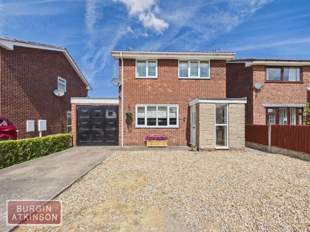3 Bedroom Detached House