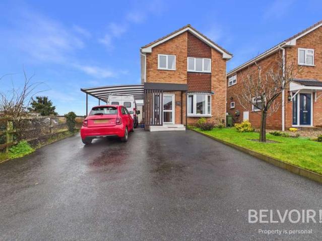3 Bedroom Detached House