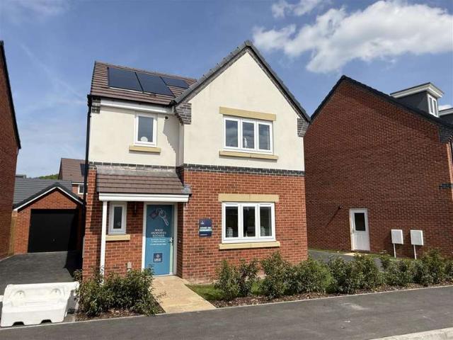 3 Bedroom Detached House