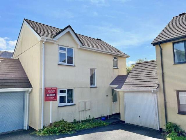 3 Bedroom Detached House