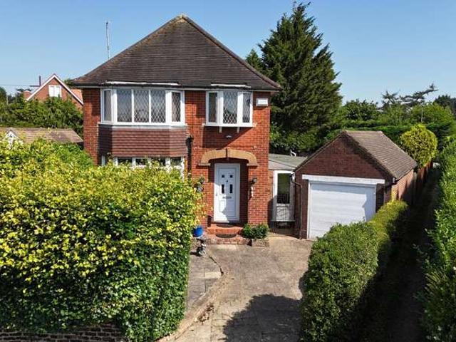 3 Bedroom Detached House