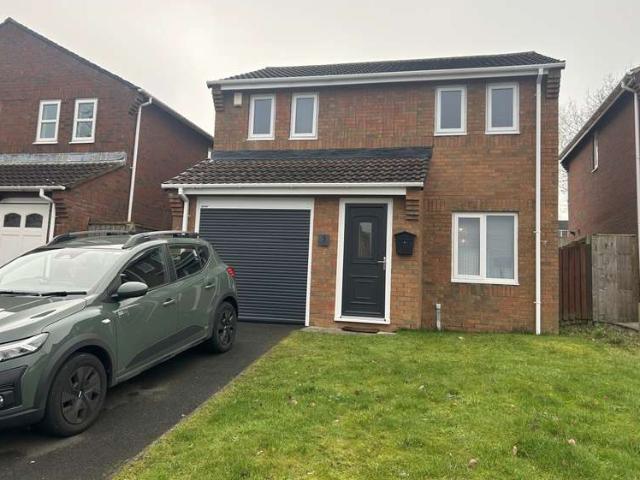 3 Bedroom Detached House