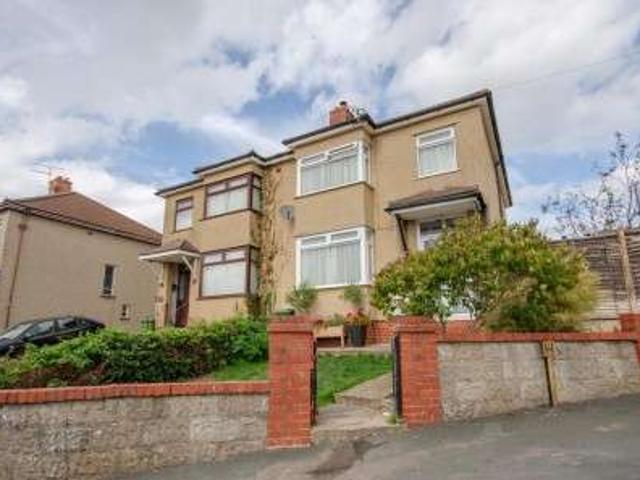 3 Bedroom Detached House
