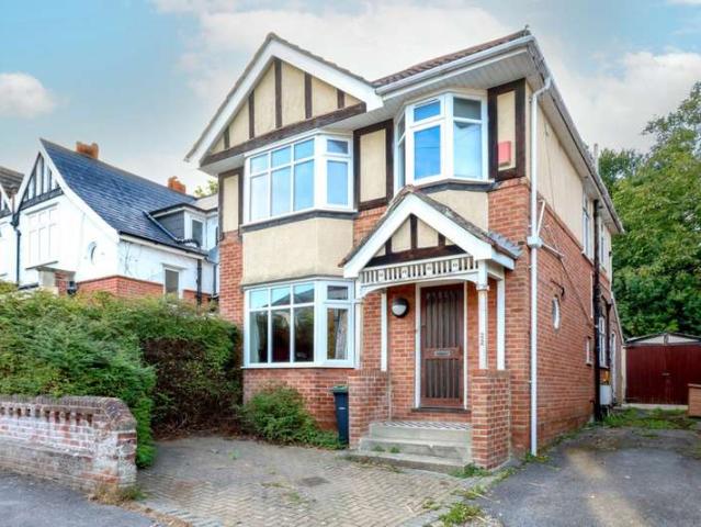 3 Bedroom Detached House
