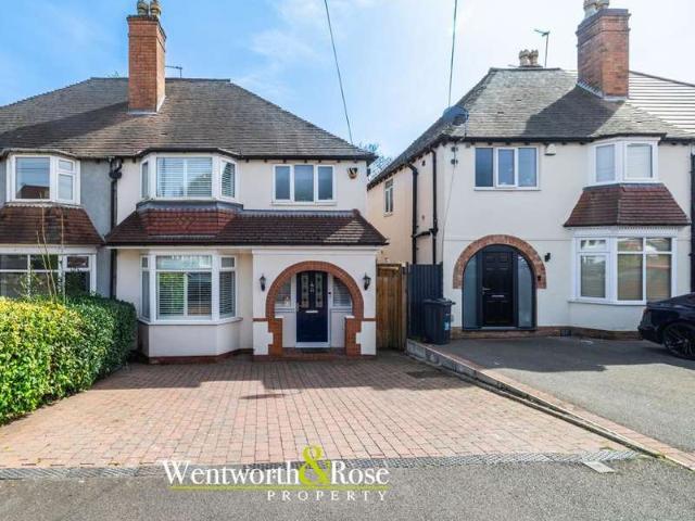 3 Bedroom Semi Detached House