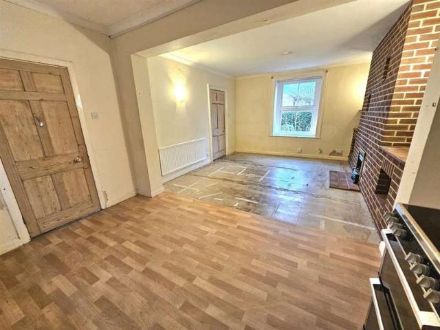 3 Bedroom Detached House
