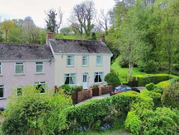 3 Bedroom Detached House