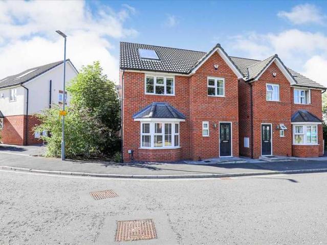3 Bedroom Detached House