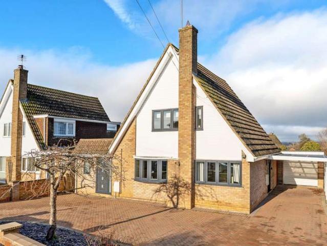 3 Bedroom Detached House