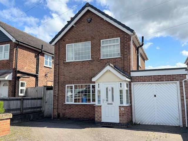 3 Bedroom Detached House