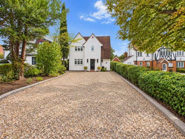 3 Bedroom Detached House