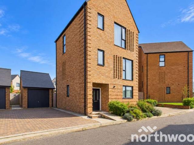 3 Bedroom Detached House