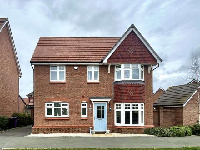3 Bedroom Detached House