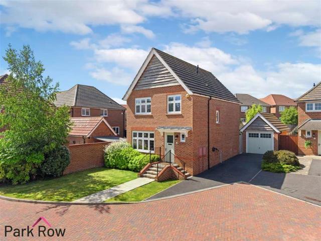 3 Bedroom Detached House
