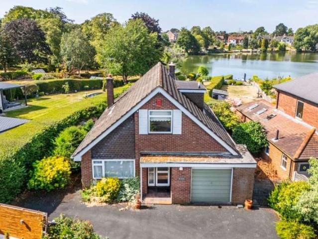 3 Bedroom Detached House