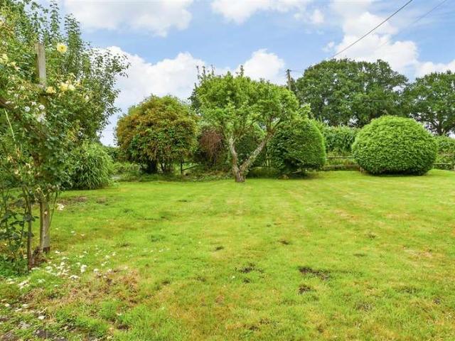 3 Bedroom Detached House