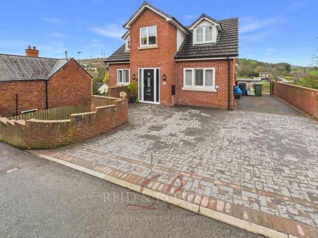 3 Bedroom Detached House
