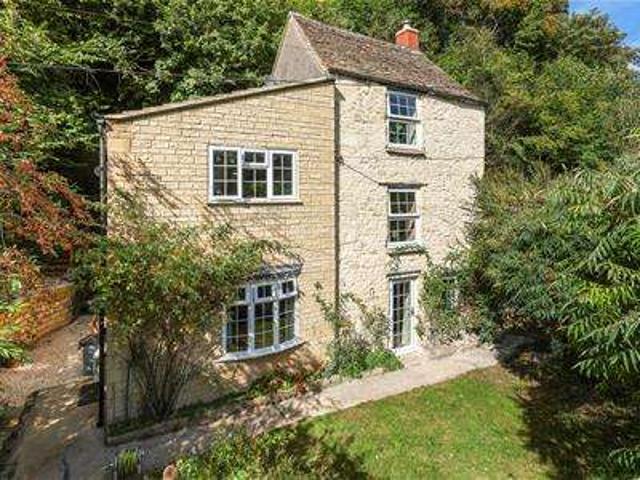 3 Bedroom Detached House
