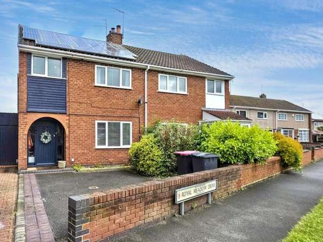 3 Bedroom Detached House