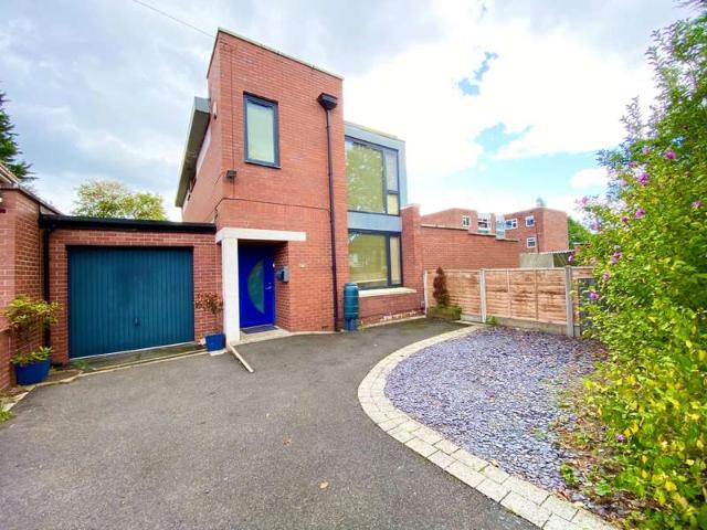 3 Bedroom Detached House