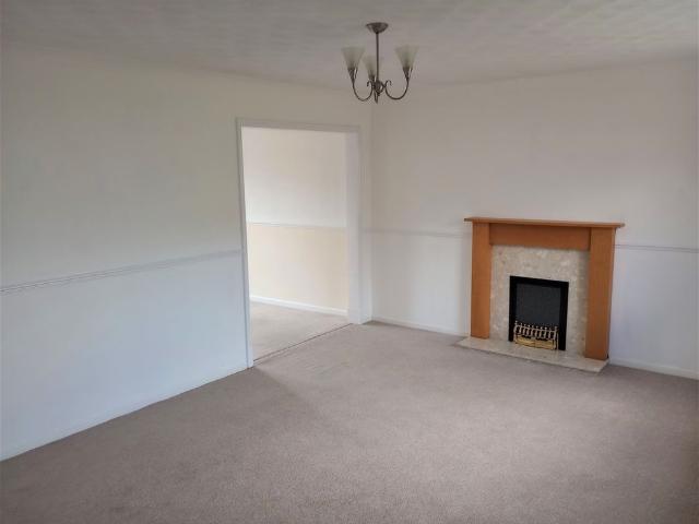 3 Bedroom DETACHED HOUSE, Chester